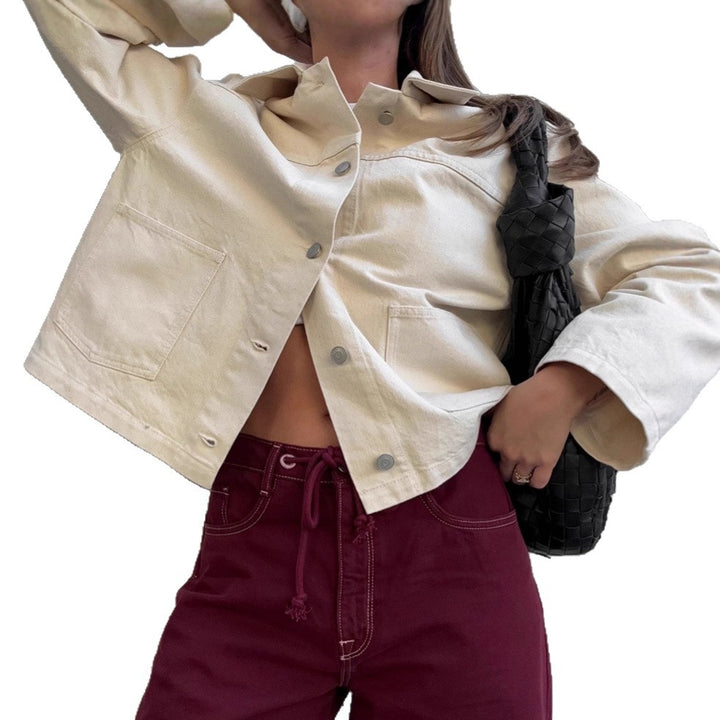 Damer Oversized Jeansjacka med minimalistisk design och praktiska fickor Mirla-Eva Jonsson