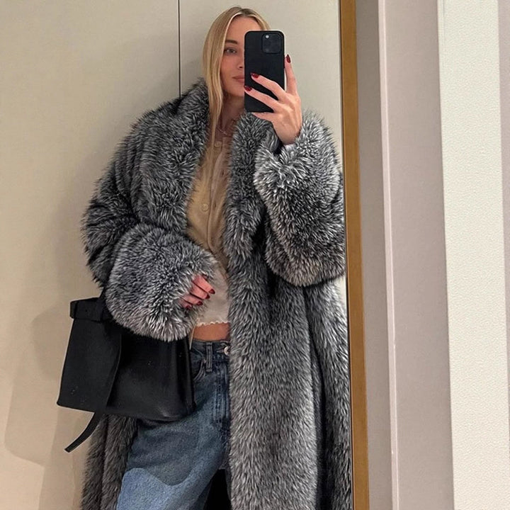 Damer Oversized Konstfauxpälsrock Mirla-Eva Jonsson