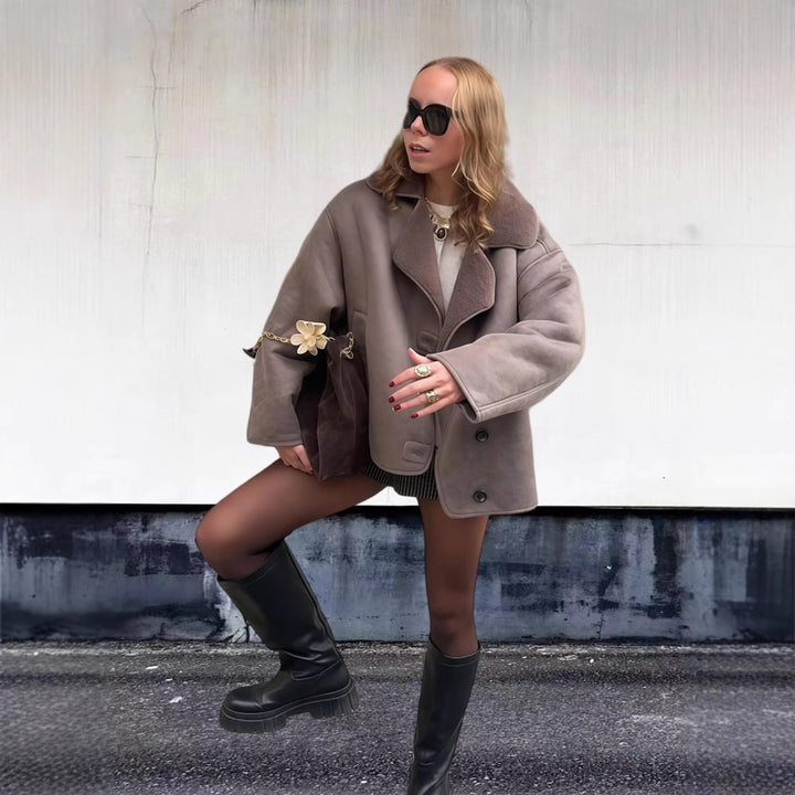 Damer Oversized Konstläderjacka med Schalkant Mirla-Eva Jonsson