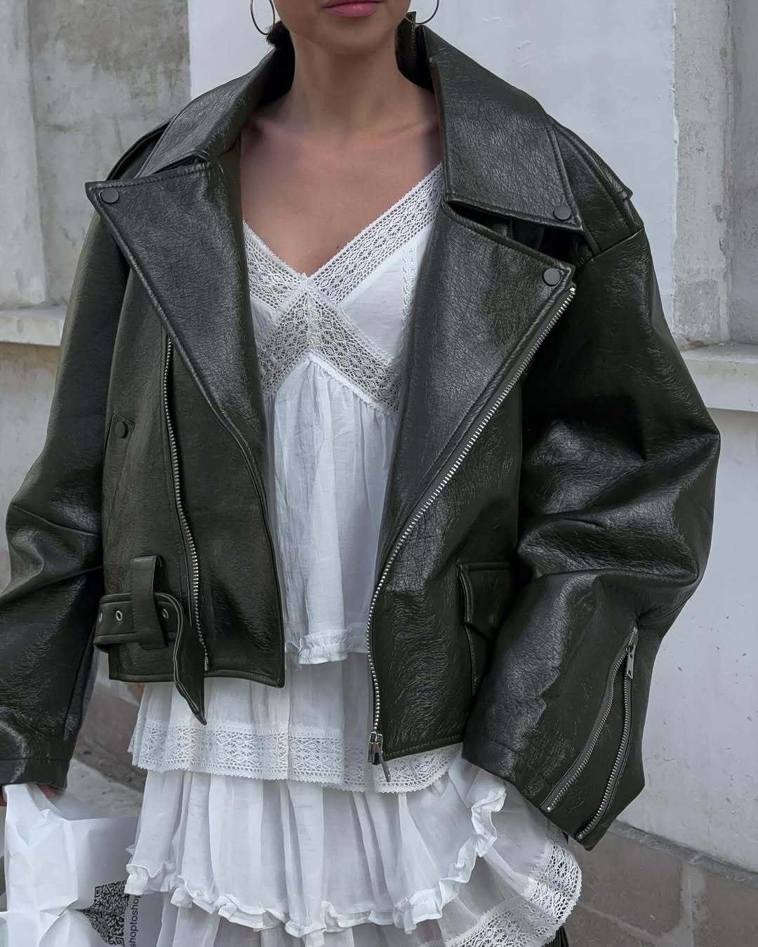 Damer Oversized Konstläderjacka med asymmetrisk dragkedja Eva Jonsson-Eva Jonsson