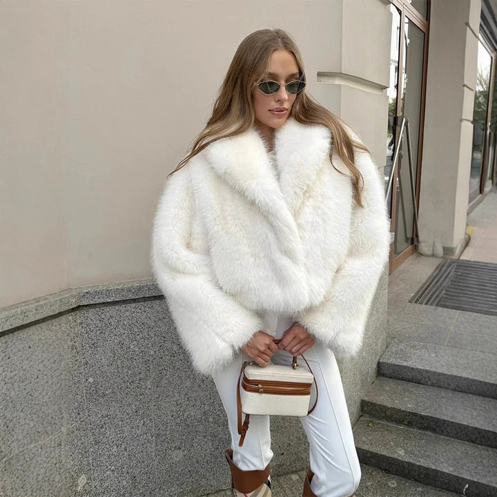 Damer Oversized Konstpälsjacka Mirla-Eva Jonsson