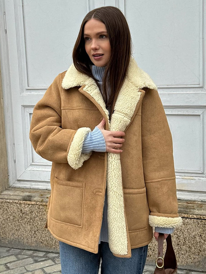 Damer Oversized Konstpälsjacka i avslappnad skärning Mirla-Eva Jonsson