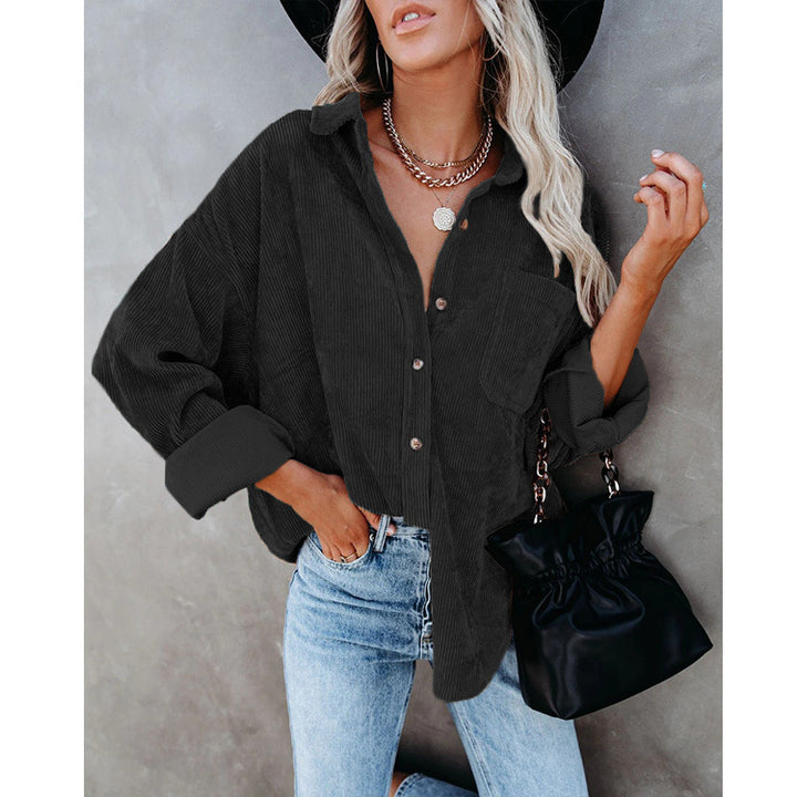Damer Oversized Kordskjorta med tryckknappar och bröstficka Mirla-Eva Jonsson