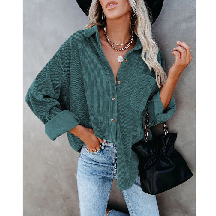Damer Oversized Kordskjorta med tryckknappar och bröstficka Mirla-Eva Jonsson