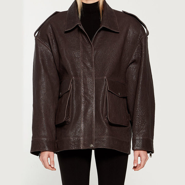 Damer Oversized Läderjacka i robust design med praktiska fickor Mirla-Eva Jonsson