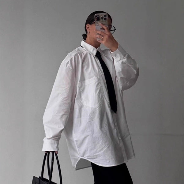 Damer Oversized Skjorta med klassisk Krage och modiga Detaljer Mirla-Eva Jonsson