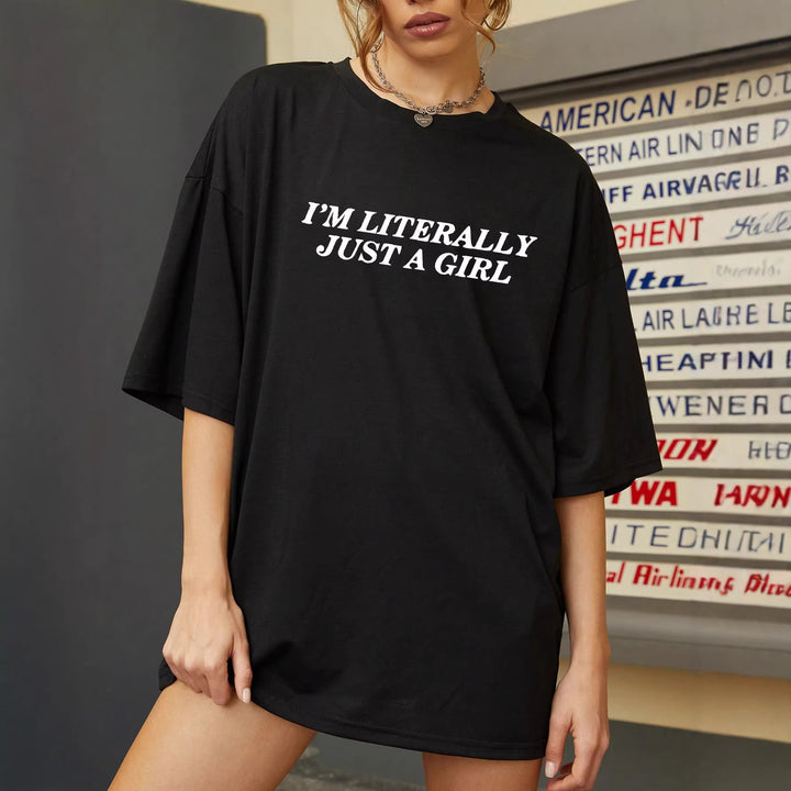 Damer Oversized Statement T-shirt med kreativt tryck Mirla-Eva Jonsson
