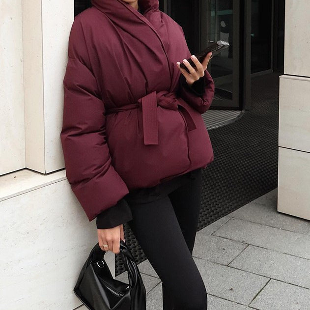 Damer Oversized Steppjacka med bälte och hög krage Mirla-Eva Jonsson