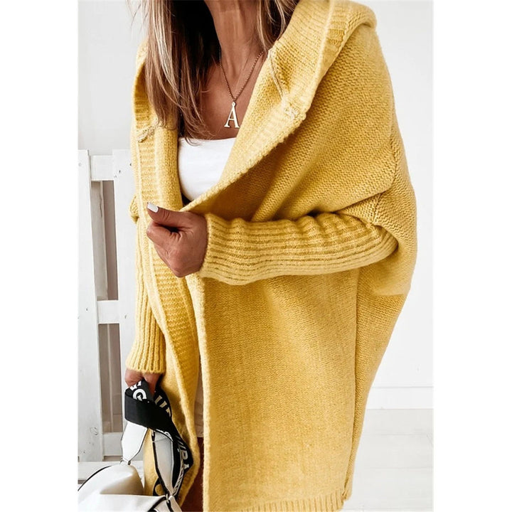 Damer Oversized Stickad Cardigan med Huva och Strukturerad Design Mirla-Eva Jonsson