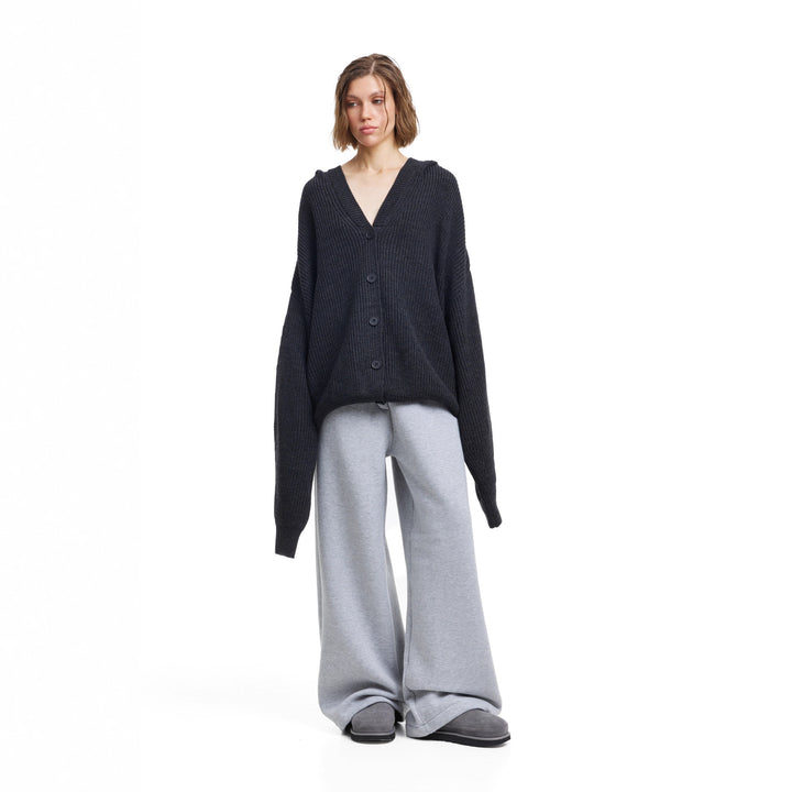 Damer Oversized Stickad Jacka med Huva och Knappslå Mirla-Eva Jonsson