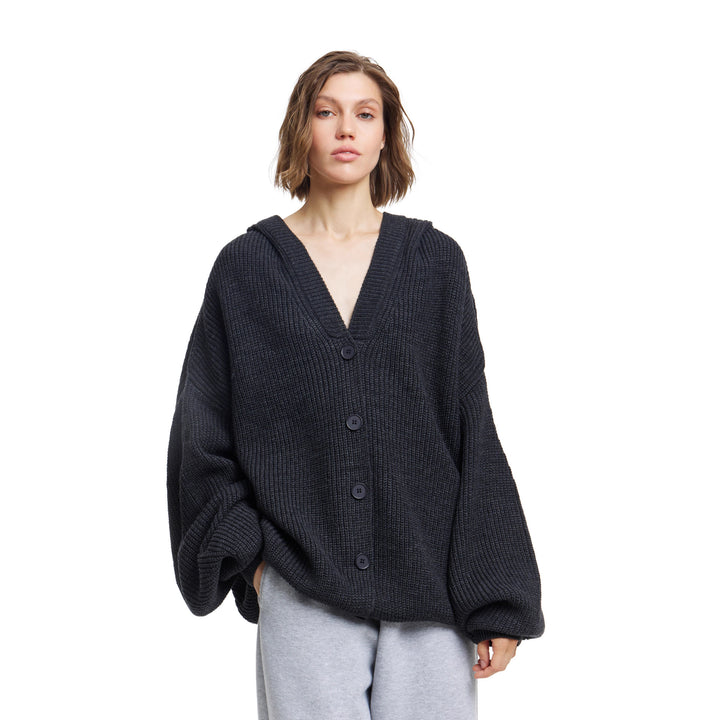Damer Oversized Stickad Jacka med Huva och Knappslå Mirla-Eva Jonsson
