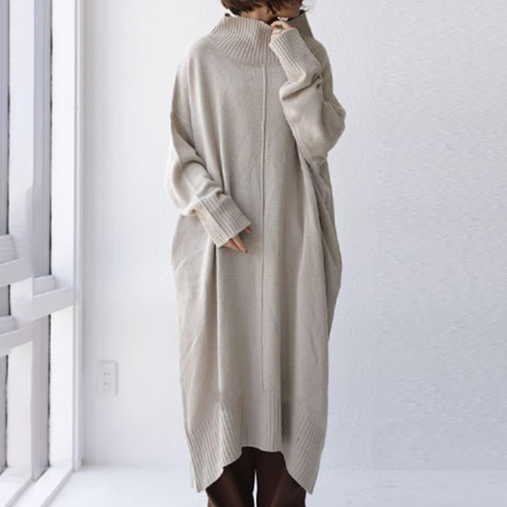 Damer Oversized Stickad Klänning med Hög Krage och SidoFickor Mirla-Eva Jonsson