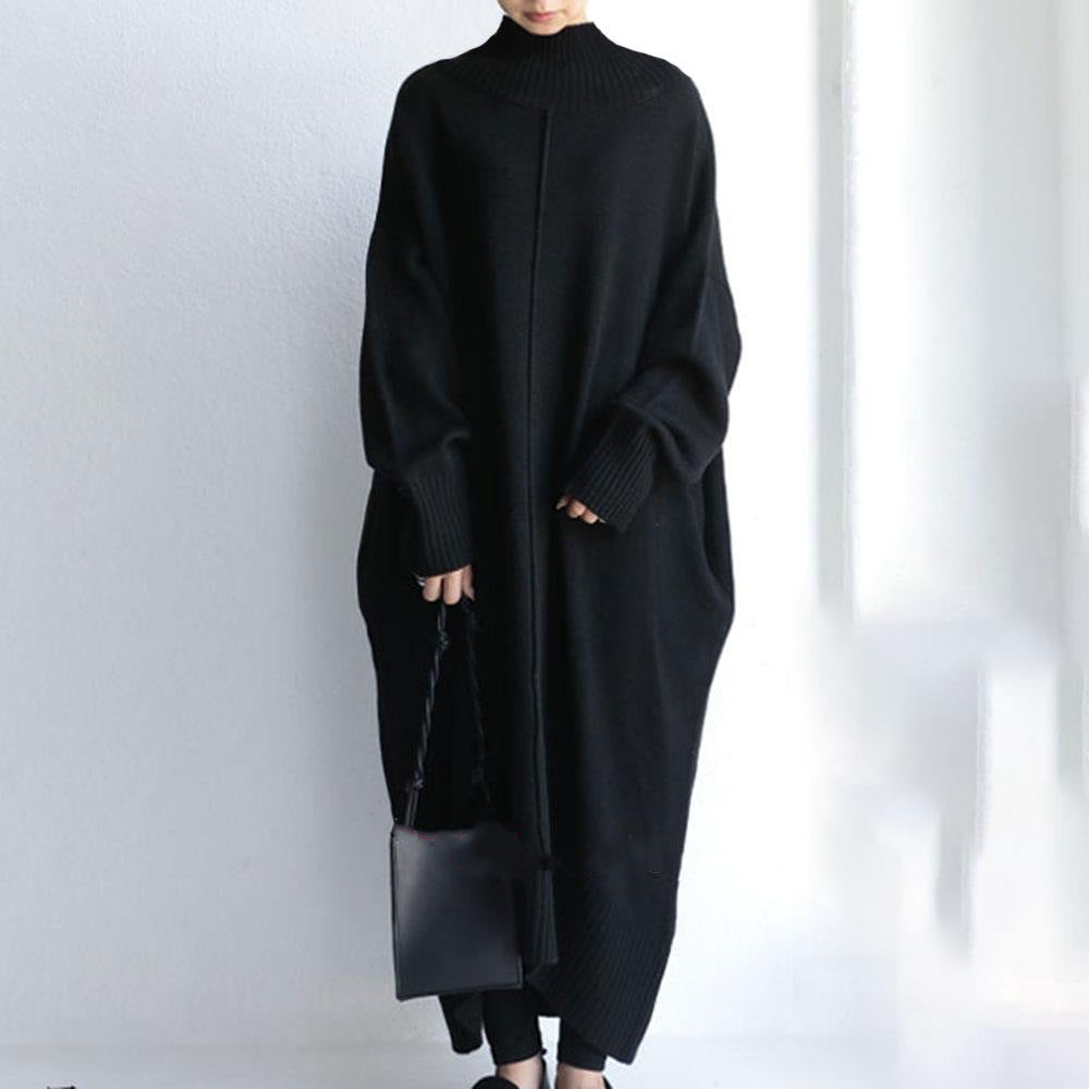 Damer Oversized Stickad Klänning med Hög Krage och SidoFickor Mirla-Eva Jonsson