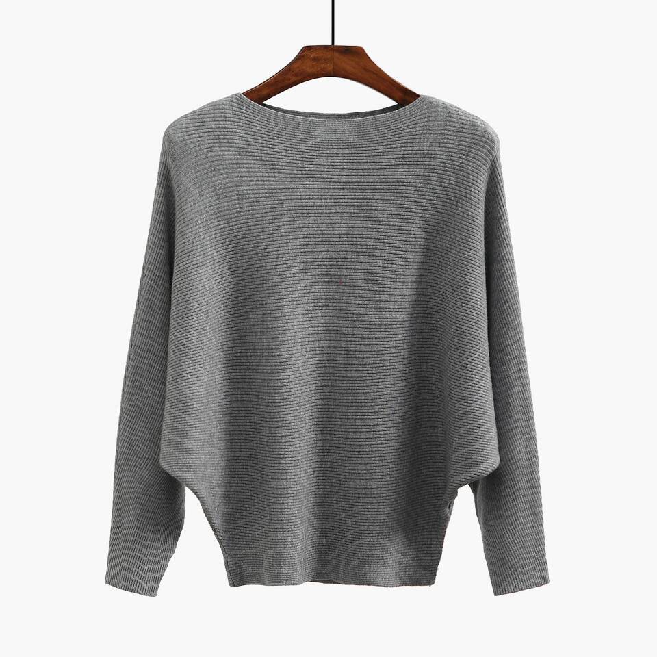 Damer Oversized Stickad Tröja med Raffinerad Ribbdesign och Vid Skärning Mirla-Eva Jonsson