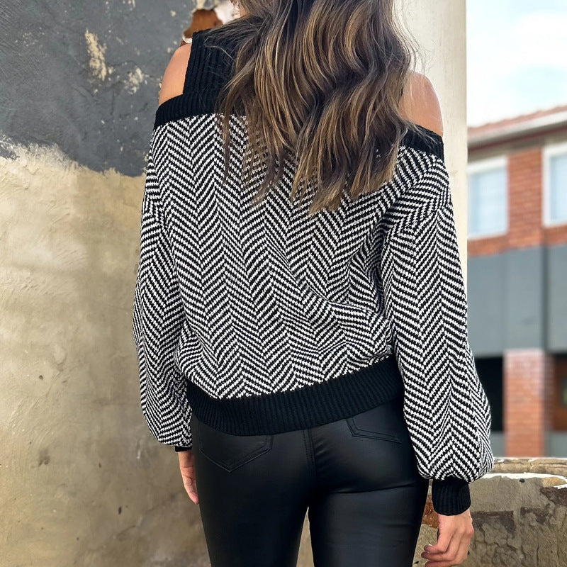 Damer Oversized Stickad Tröja med djup Halsringning och off-shoulder Design Mirla-Eva Jonsson