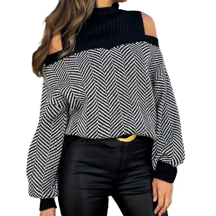 Damer Oversized Stickad Tröja med djup Halsringning och off-shoulder Design Mirla-Eva Jonsson