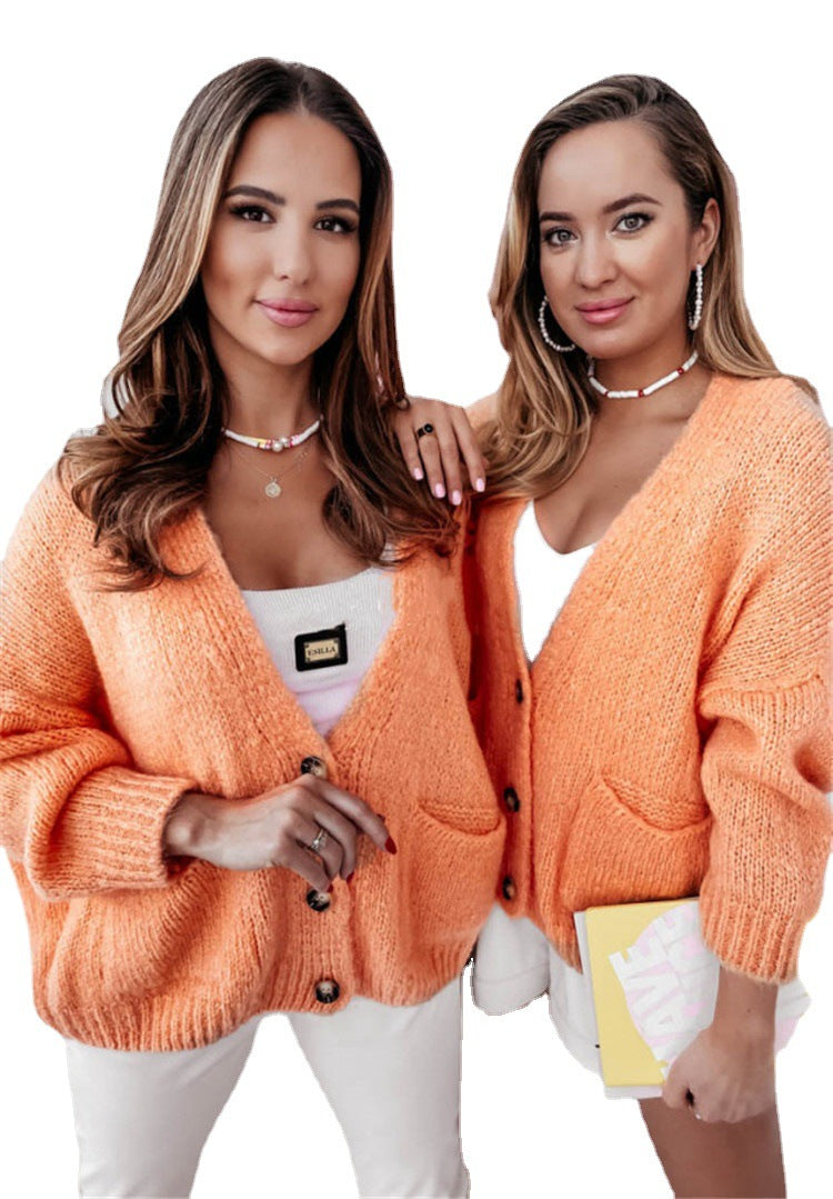 Damer Oversized Stickad jacka med fickor och knapppattern Mirla-Eva Jonsson