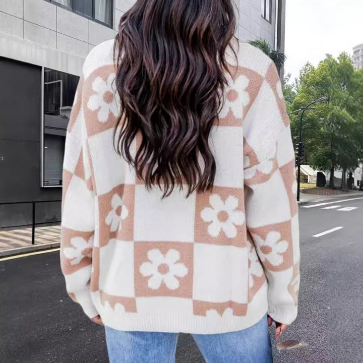 Damer Oversized Stickad tröja med blommönster och avslappnad passform Mirla-Eva Jonsson