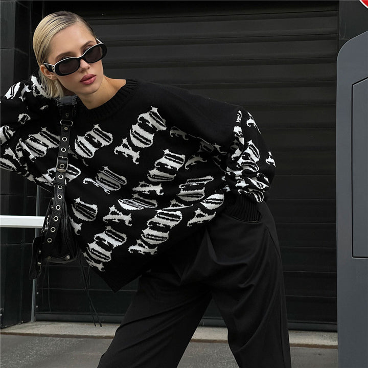 Damer Oversized Stickad tröja med grafiskt motiv Mirla-Eva Jonsson