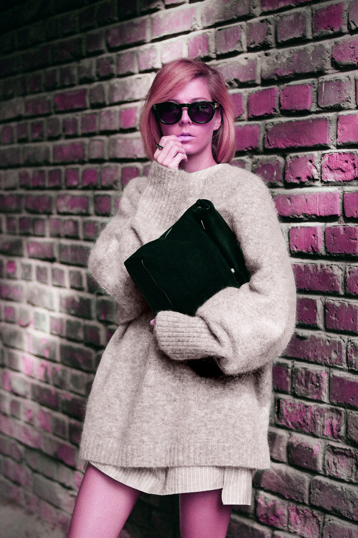 Damer Oversized Stickad tröja med hög krage och mjuka ärmar Eva Jonsson-Eva Jonsson