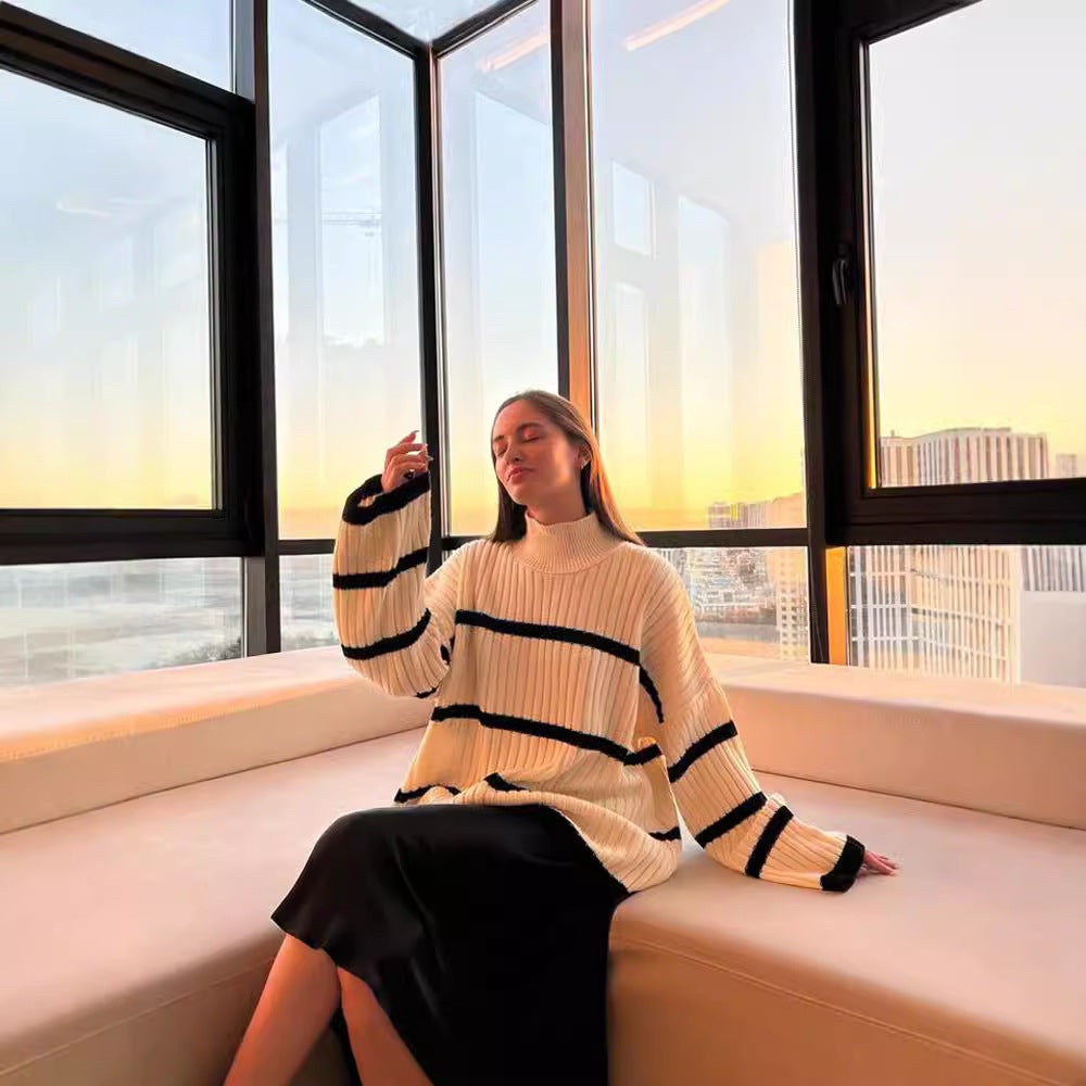 Damer Oversized Stickad tröja med hög krage och ränder Mirla-Eva Jonsson