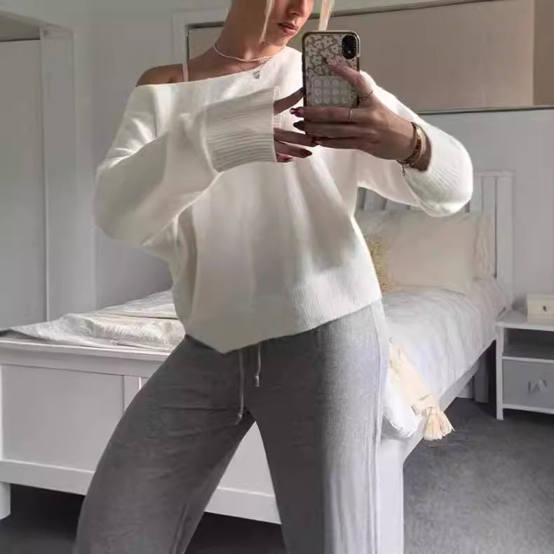 Damer Oversized Stickad tröja med off-shoulder design Mirla-Eva Jonsson