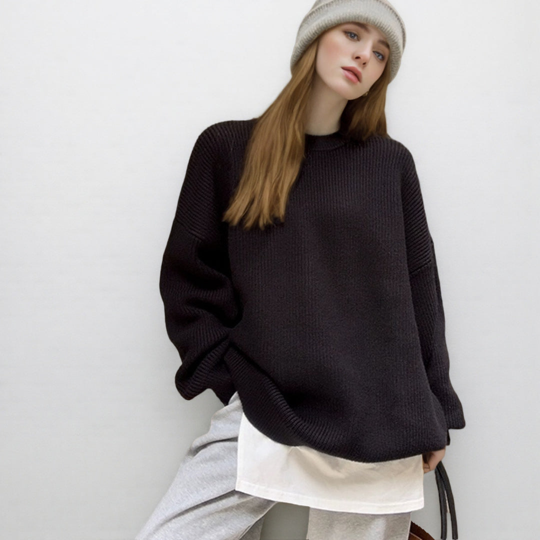 Damer Oversized Stickad tröja med strukturerad design och Rundhalsutförande Mirla-Eva Jonsson