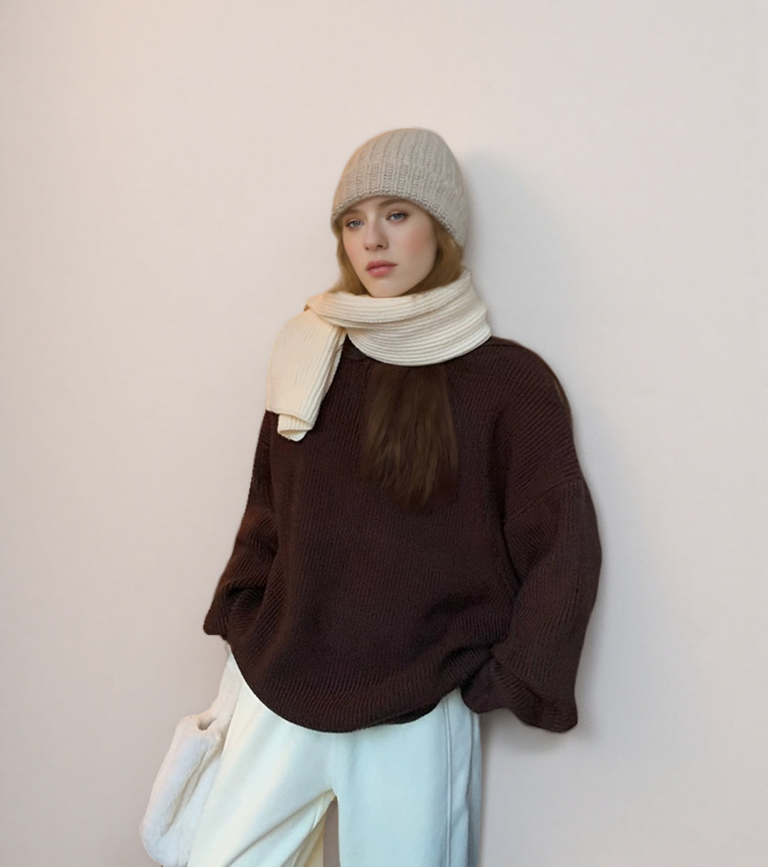 Damer Oversized Stickad tröja med strukturerad design och Rundhalsutförande Mirla-Eva Jonsson