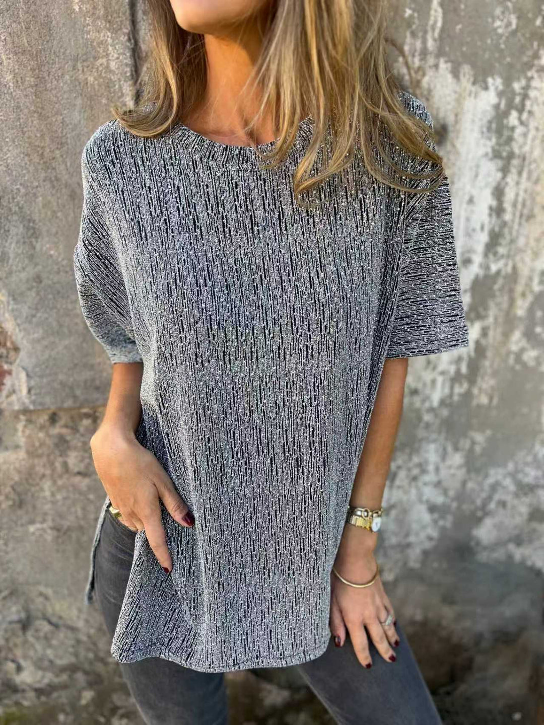 Damer Oversized T-shirt med glitterstenar och avslappnad passform Mirla-Eva Jonsson