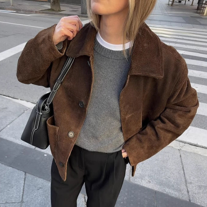 Damer Oversized Teddyjacka med knappstängning och stora fickor Mirla-Eva Jonsson