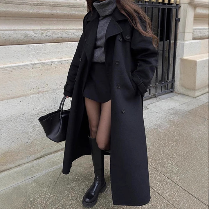 Damer Oversized Trenchcoat i högkvalitativ ullblandning med dubbel knappslå Eva Jonsson-Eva Jonsson