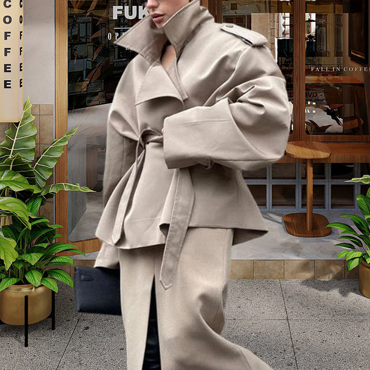 Damer Oversized Trenchcoat med hög krage och vida ärmar Eva Jonsson-Eva Jonsson