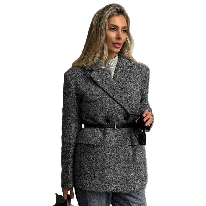 Damer Oversized Ullblazer med eleganta knappdetaljer Mirla-Eva Jonsson