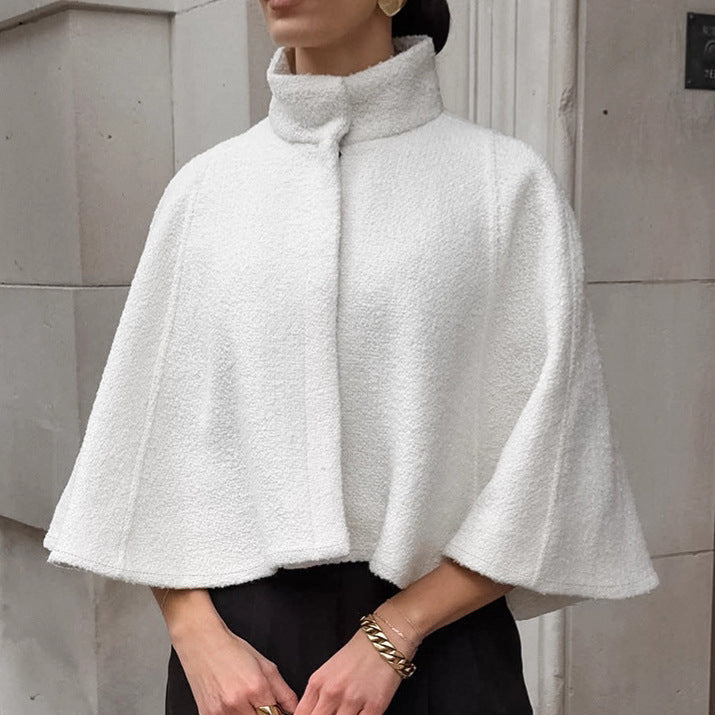 Damer Oversized Ullcape med hög krage och knapppdetail Eva Jonsson-Eva Jonsson