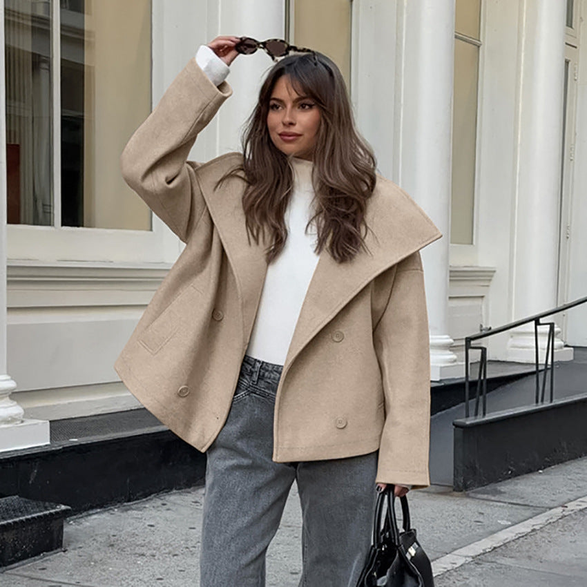 Damer Oversized Ulljacka med breda slag Mirla-Eva Jonsson
