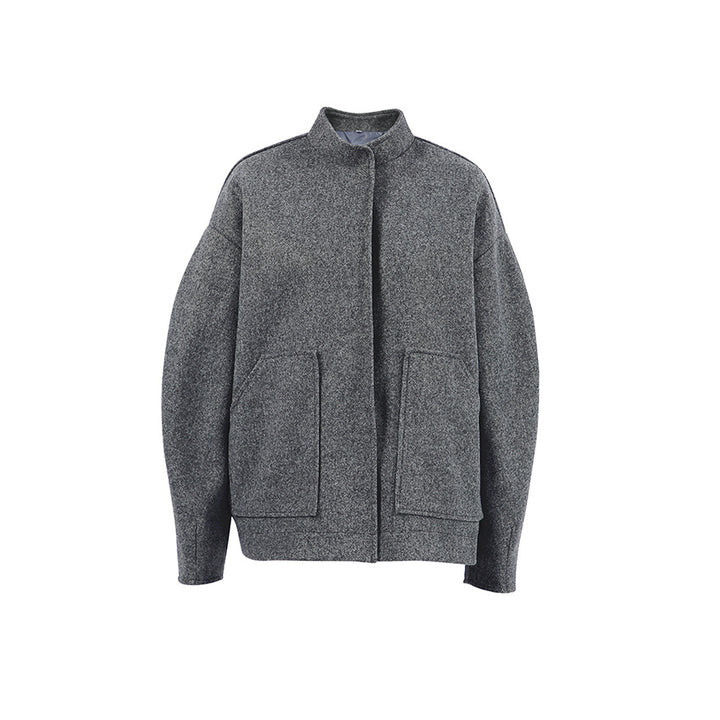Damer Oversized Ulljacka med dold knäppning och praktiska fickor Mirla-Eva Jonsson