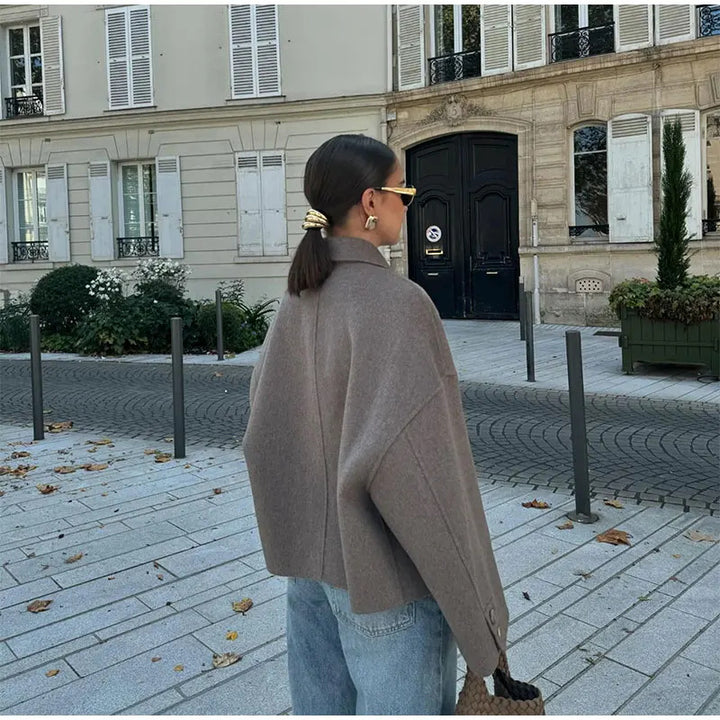 Damer Oversized Ulljacka med knappdetalj Mirla-Eva Jonsson