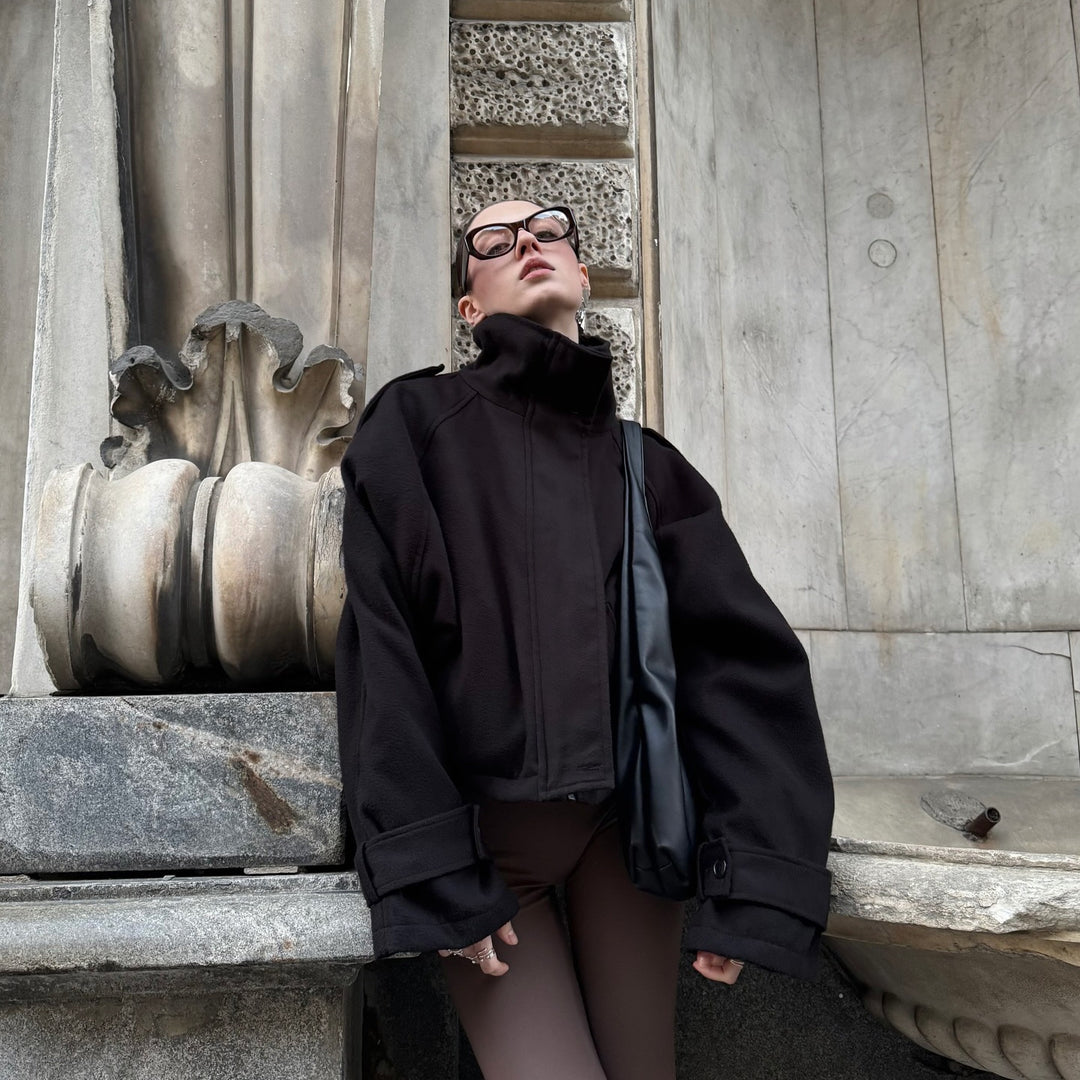 Damer Oversized Ulljacka med modern skärning och praktiska fickor Mirla-Eva Jonsson