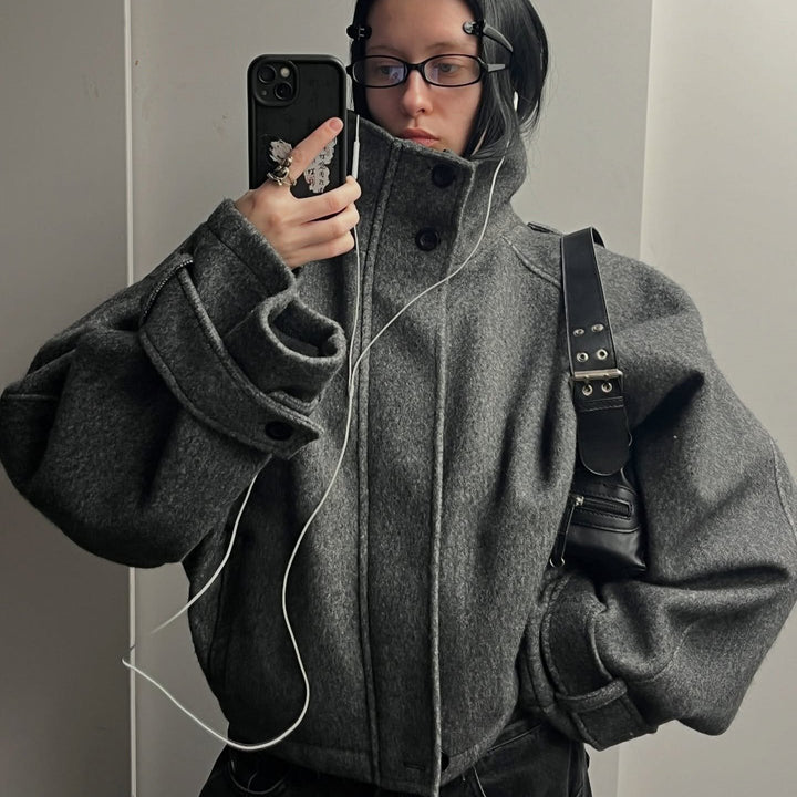 Damer Oversized Ulljacka med modern skärning och praktiska fickor Mirla-Eva Jonsson