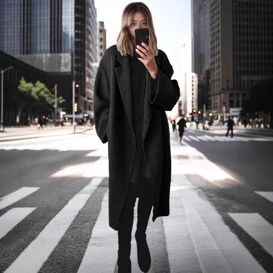 Damer Oversized Ullkappa med dubbelknappat design och avslappnad passform Eva Jonsson-Eva Jonsson