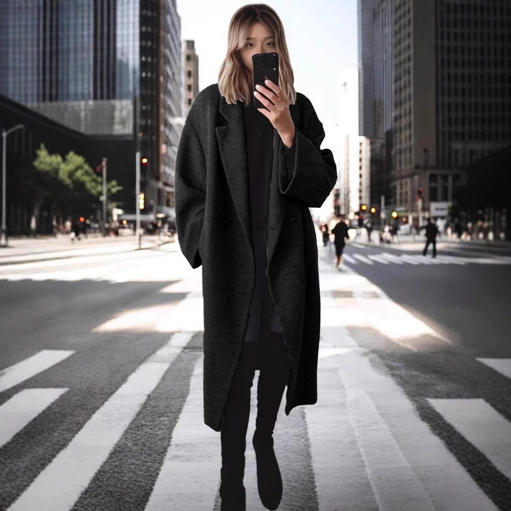 Damer Oversized Ullkappa med dubbelknappat design och avslappnad passform Eva Jonsson-Eva Jonsson