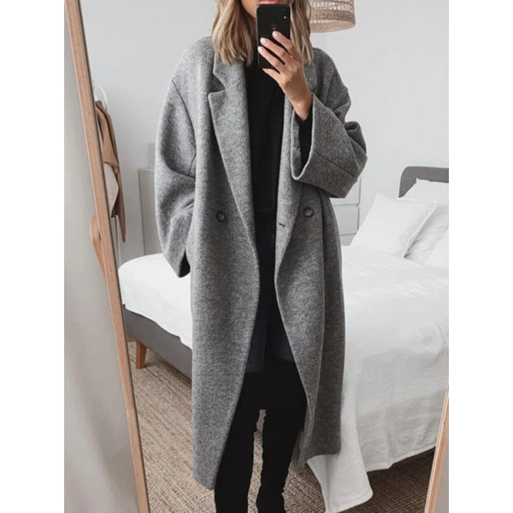 Damer Oversized Ullkappa med elegant slag och dubbel knappstängning Mirla-Eva Jonsson