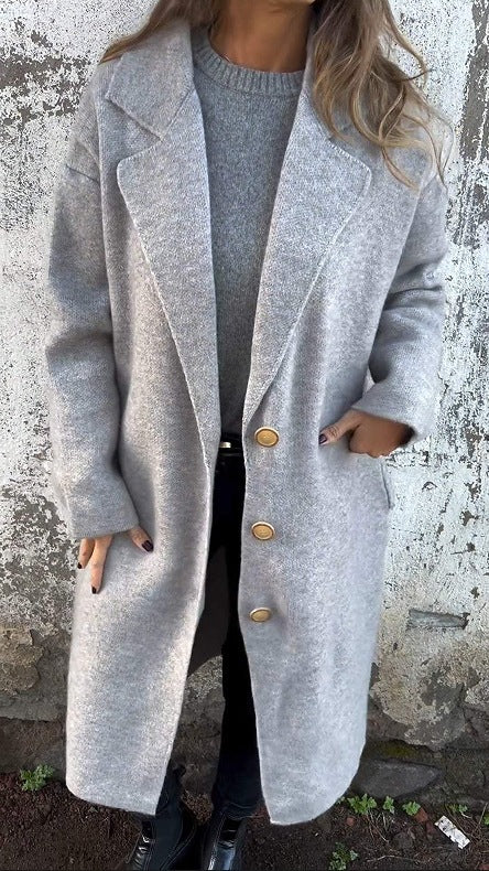 Damer Oversized Ullkappa med knappdetaljer Mirla-Eva Jonsson