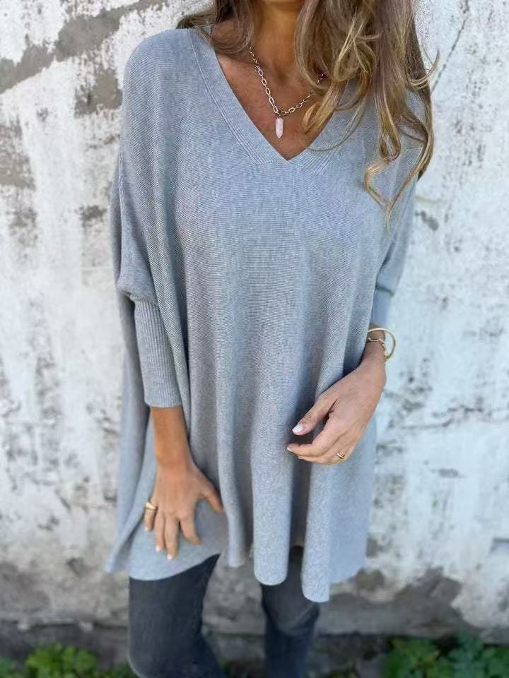 Damer Oversized V-Hals Tröja i luftig design Mirla-Eva Jonsson