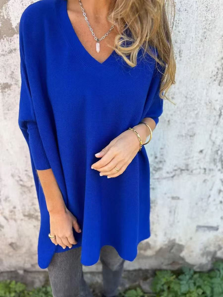 Damer Oversized V-Hals Tröja i luftig design Mirla-Eva Jonsson