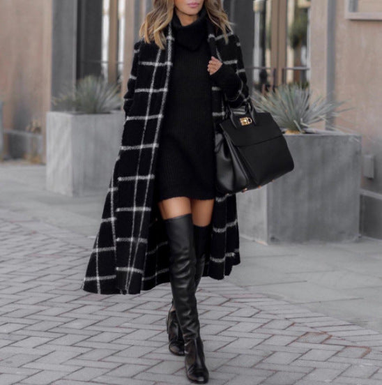 Damer Oversized Yllekappa med rutigt mönster Mirla-Eva Jonsson