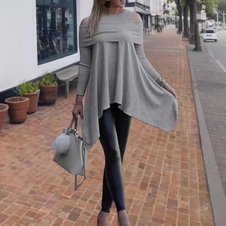 Damer Oversized topp med snygg off-shoulder design och asymmetrisk fåll Mirla-Eva Jonsson