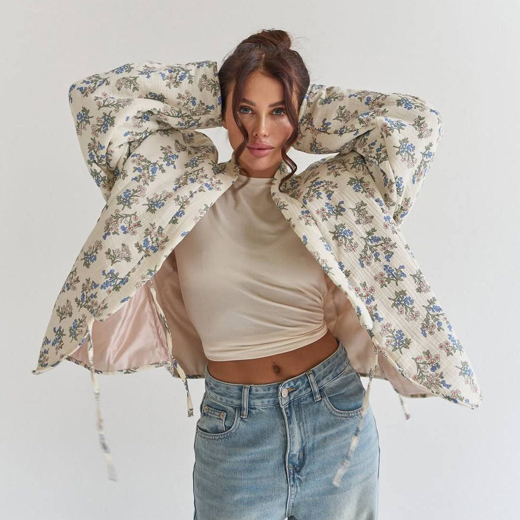 Damer Patchwork Steppjacka med blommönster Mirla-Eva Jonsson