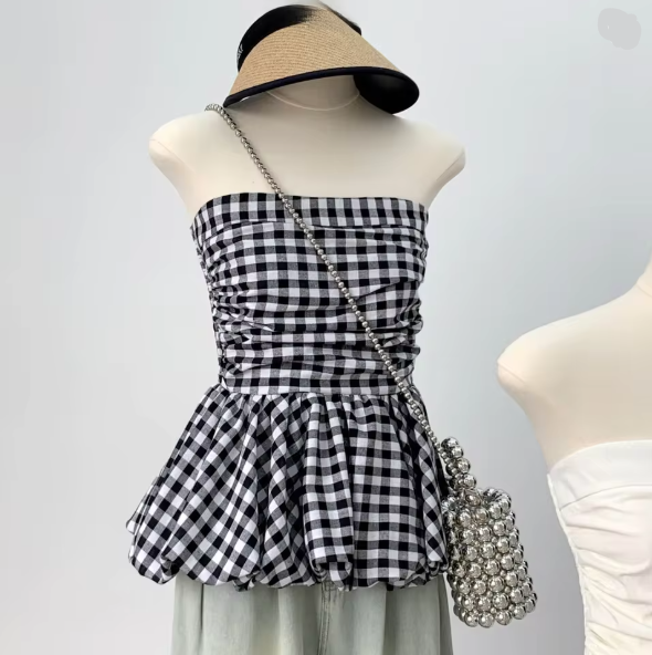 Damer Peplum-top med axelbar design Mirla-Eva Jonsson