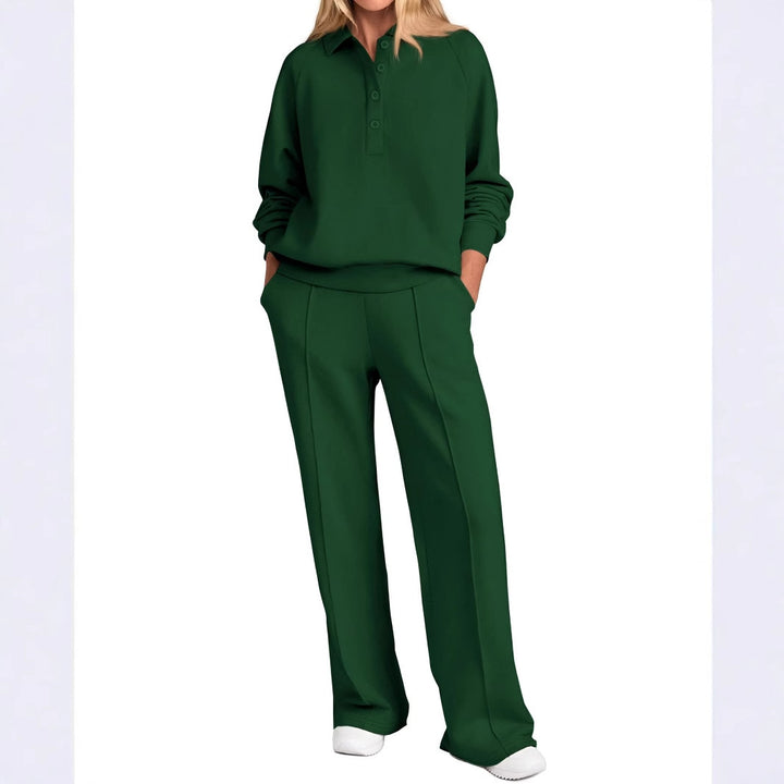 Damer Poloshirt och vida fritidsbyxor Mirla-Eva Jonsson